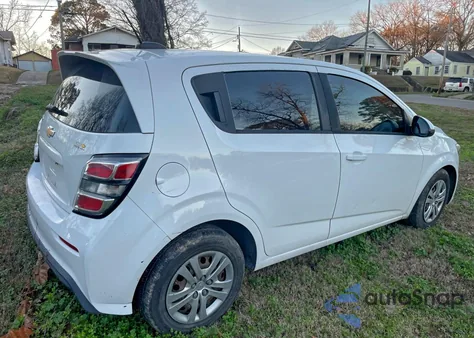 2017 Chevrolet Sonic z USA, uszkodzony, nr VIN 1G1JG6SH8H4172859